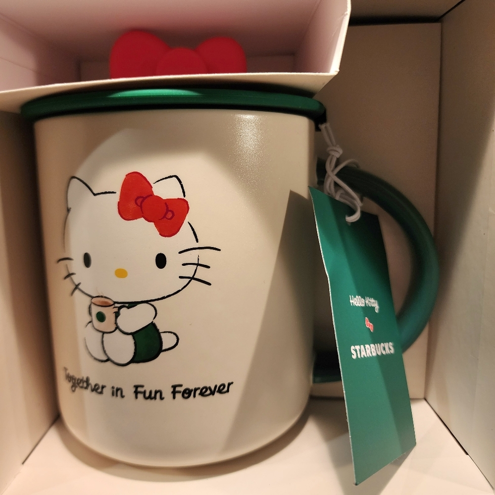 Starbucks x Hello Kitty 16oz. Mug